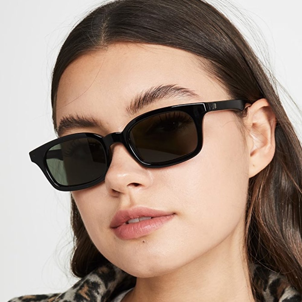 Le Specs ‘Carmito’ in Black w/ Cleaning Kit